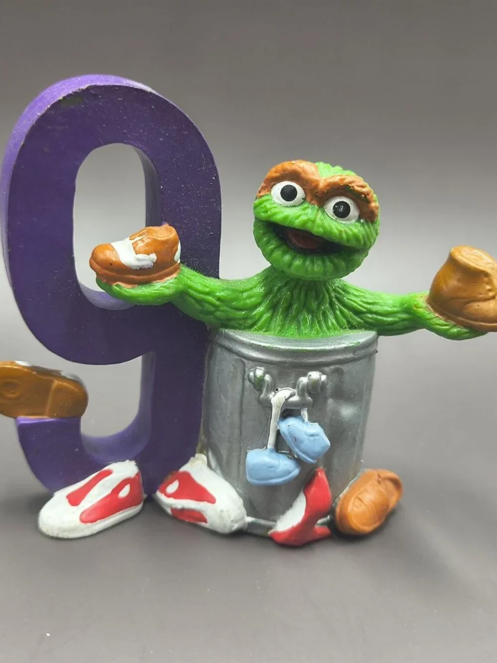 Sesame Street Oscar Grouch Number 9 Counting Birthday Cake Topper Pvc Figure 3